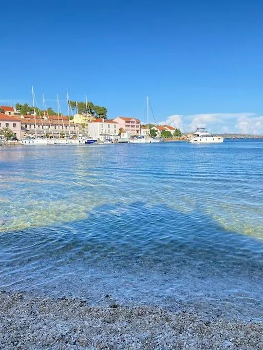 Adriatic Nest Apartment Sali