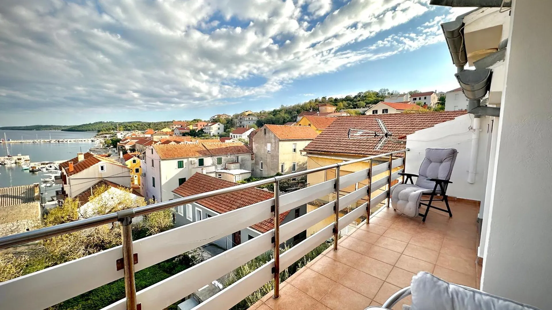 Adriatic Nest Apartment Sali