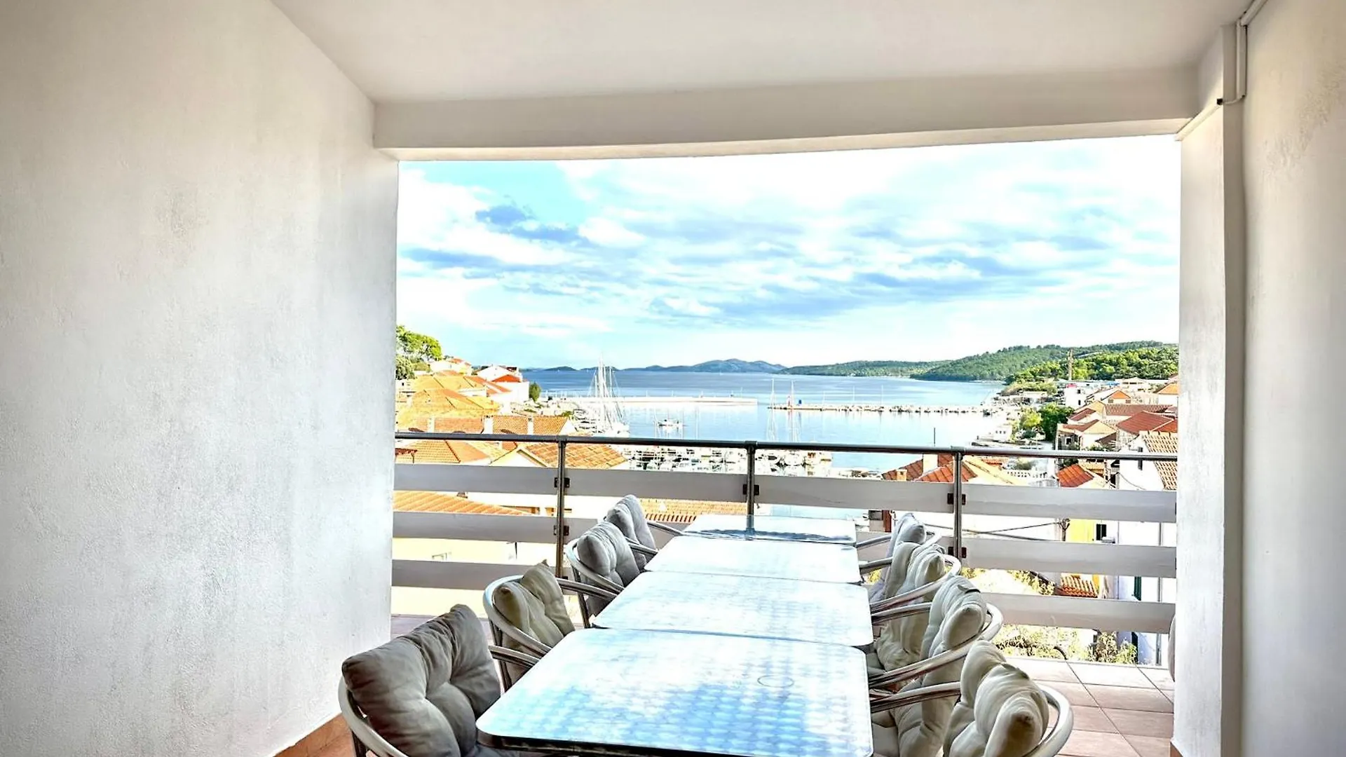 Adriatic Nest Apartment Sali