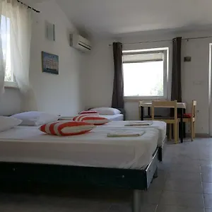  Apartman Viktor